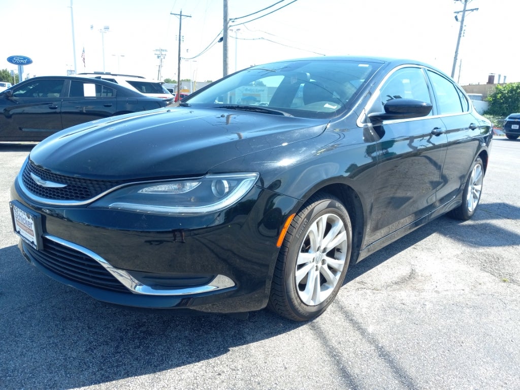 2016 Chrysler 200 Limited