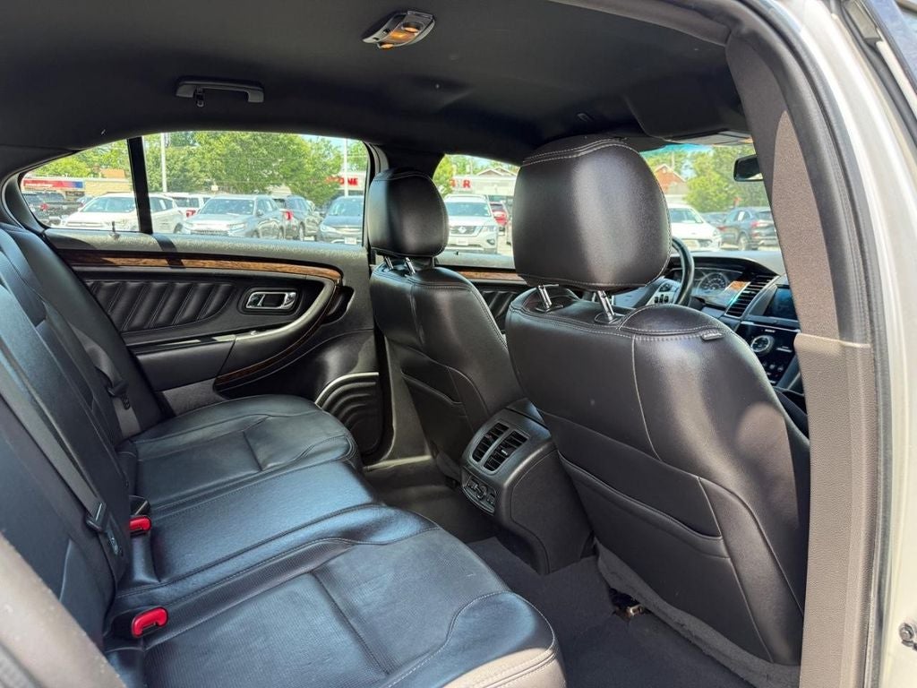 2019 Ford Taurus Limited