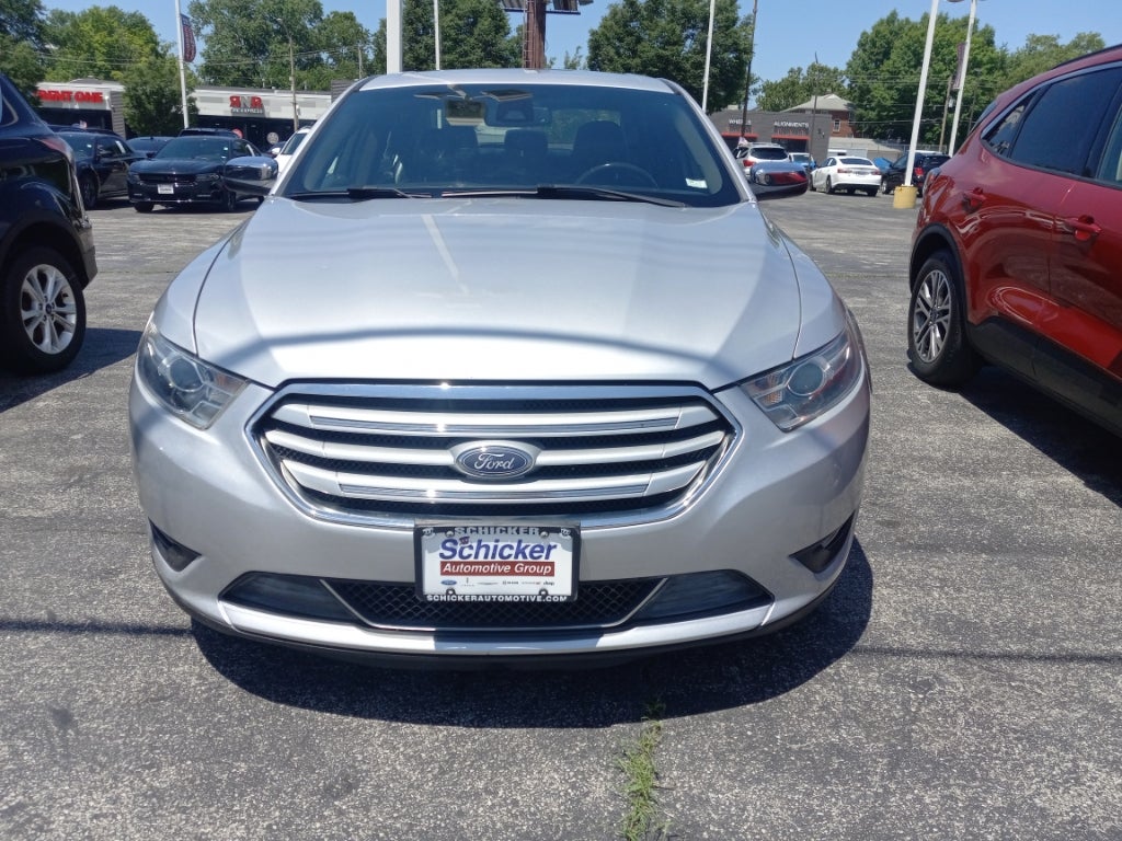 2019 Ford Taurus Limited