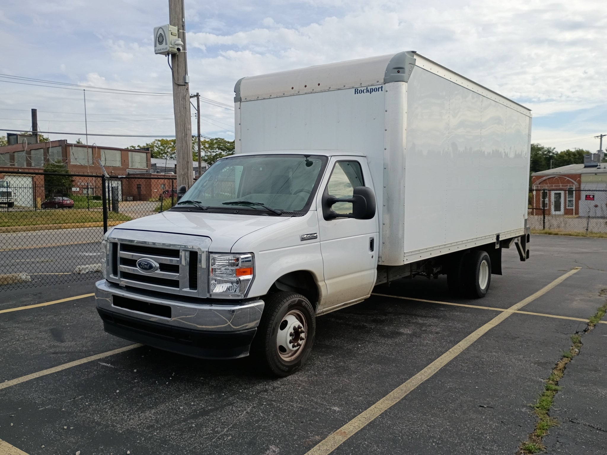 2024 Ford E-450 Super Duty Base