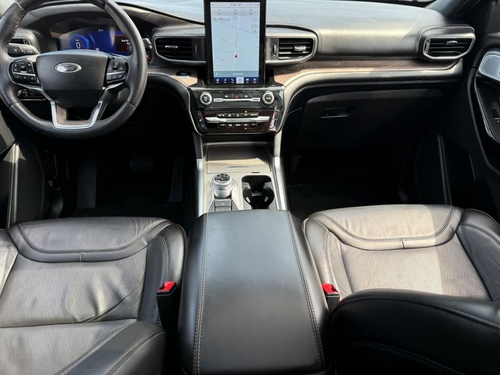 2023 Ford Explorer Platinum