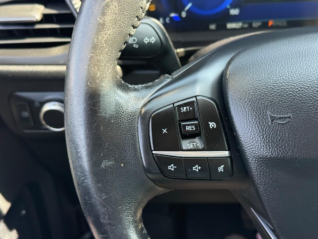 2020 Ford Escape Hybrid SE Sport