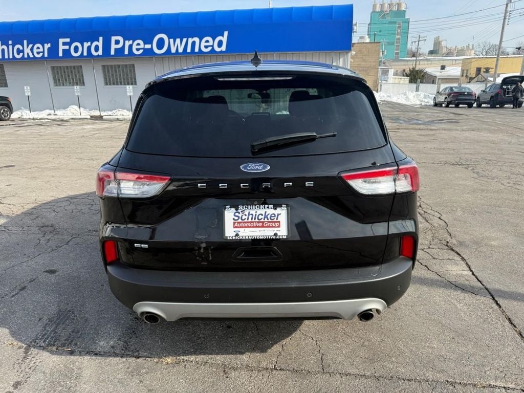 2021 Ford Escape SE