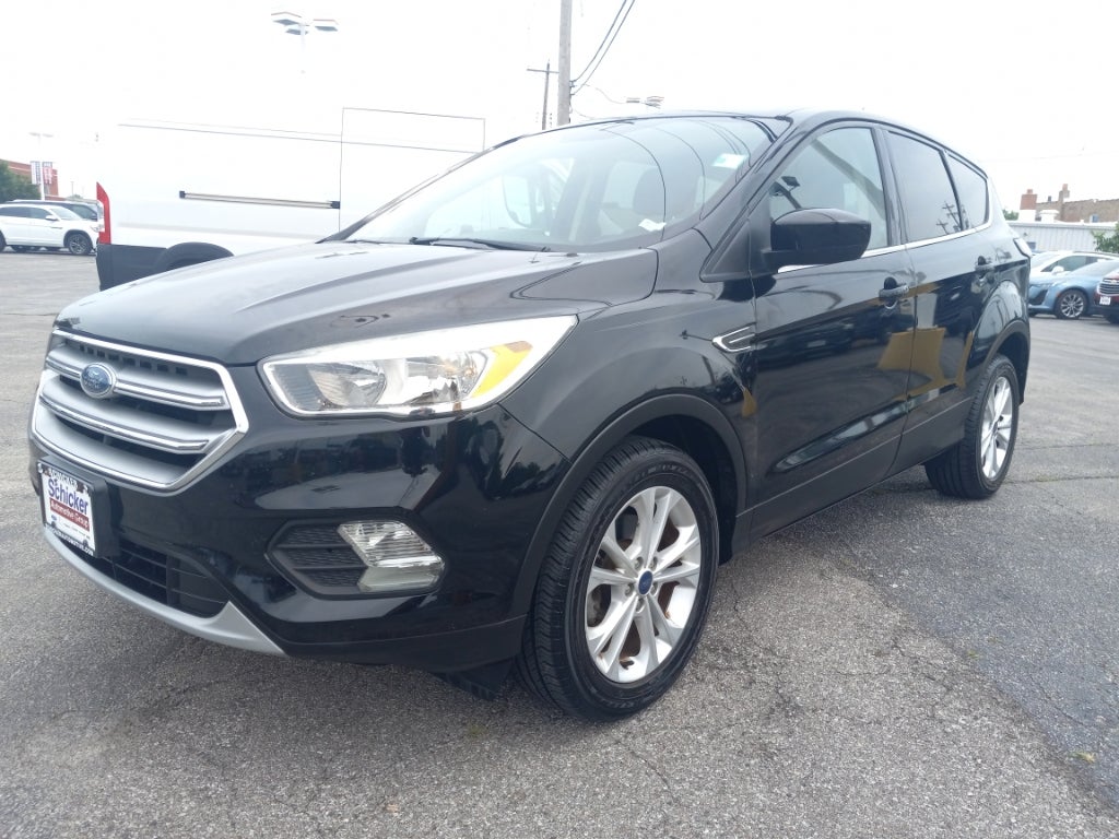 2017 Ford Escape SE's photo