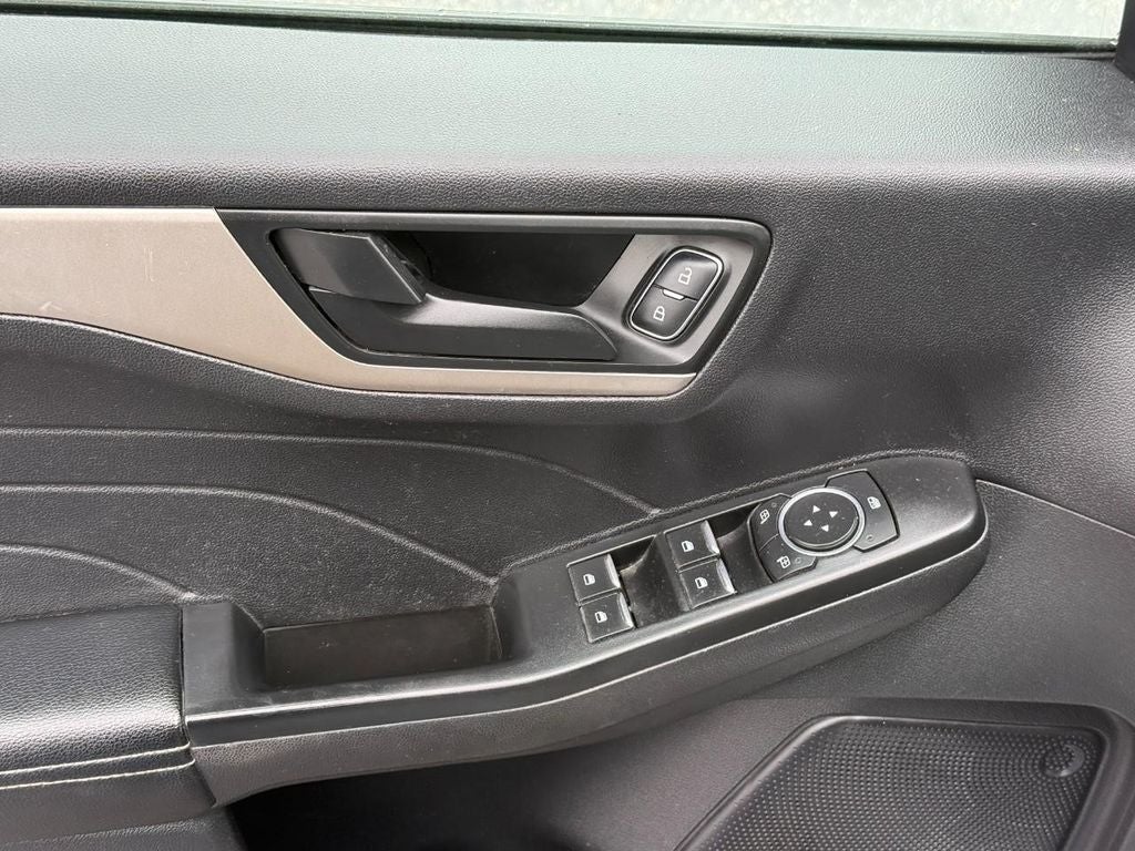 2022 Ford Escape Hybrid SE Hybrid