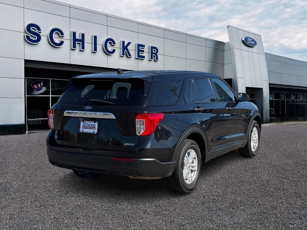 2023 Ford Explorer Base