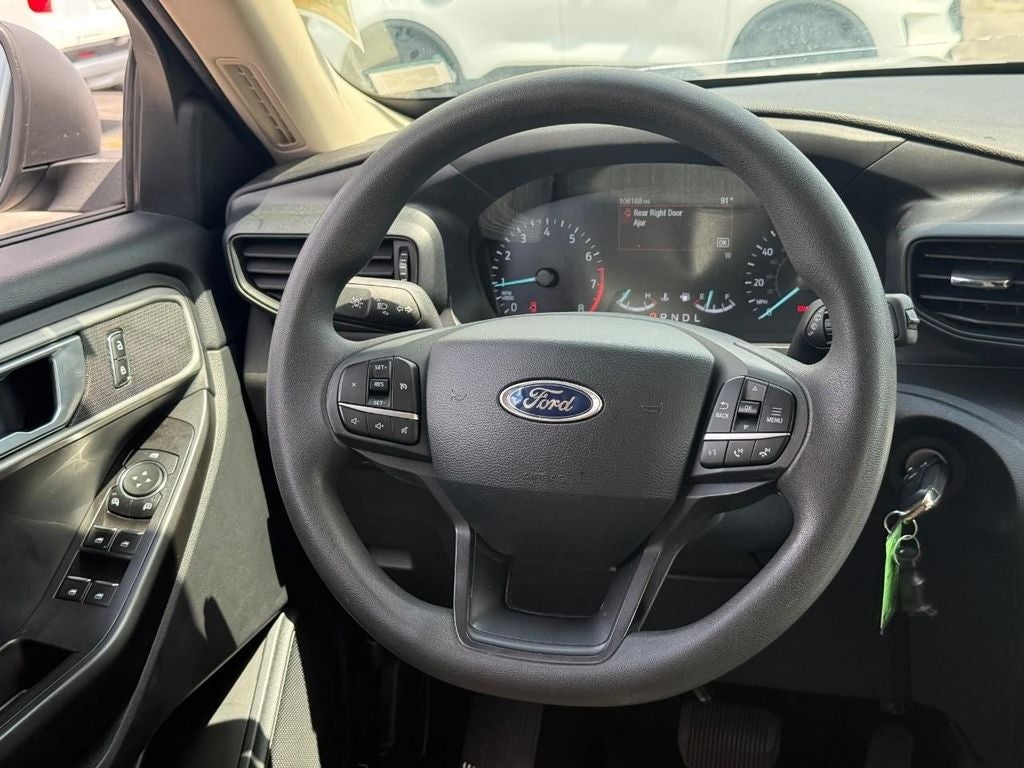2023 Ford Explorer Base