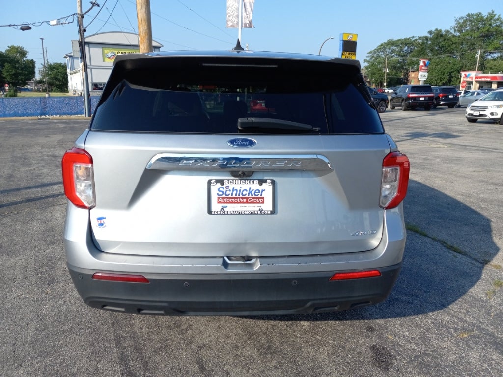 2023 Ford Explorer Base