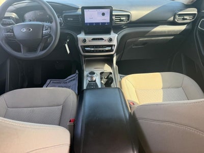 2022 Ford Explorer Base