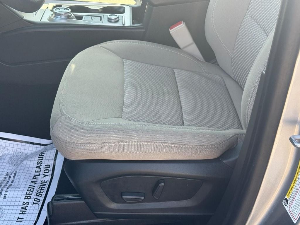 2022 Ford Explorer Base