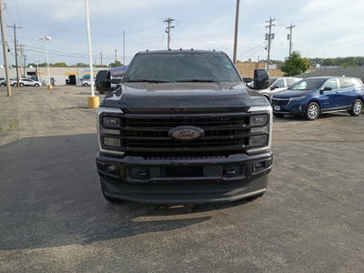 2025 Ford F-350 Platinum