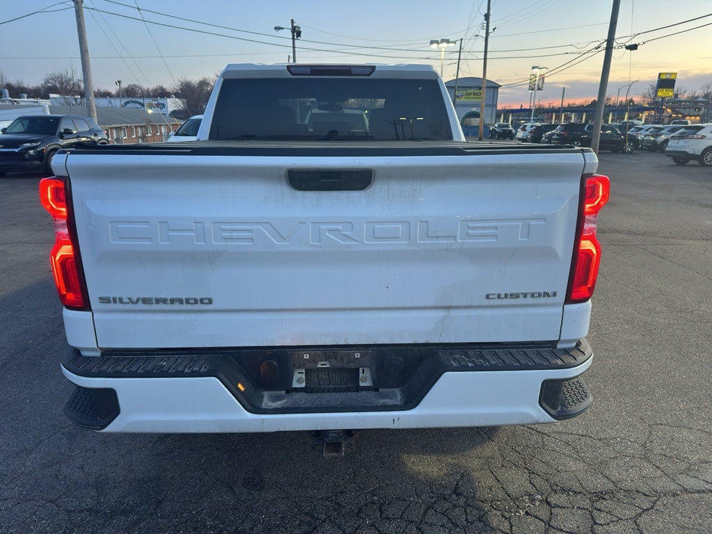 2021 Chevrolet Silverado Custom