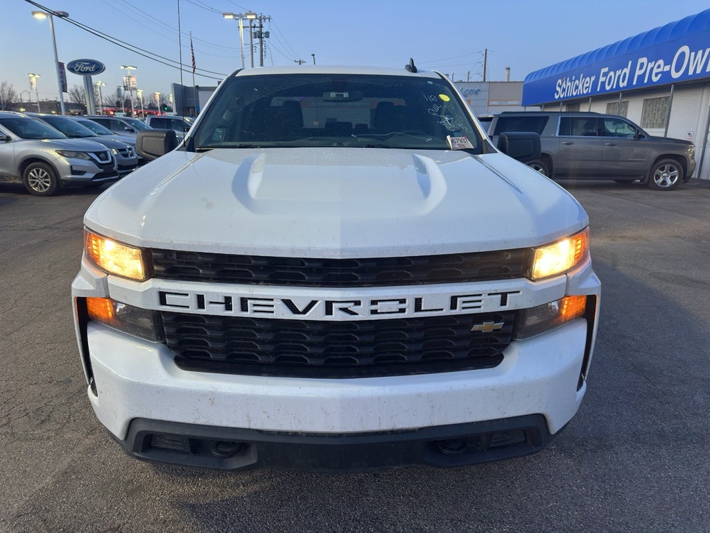 2021 Chevrolet Silverado Custom