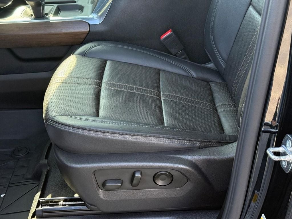 2024 Chevrolet Silverado High Country