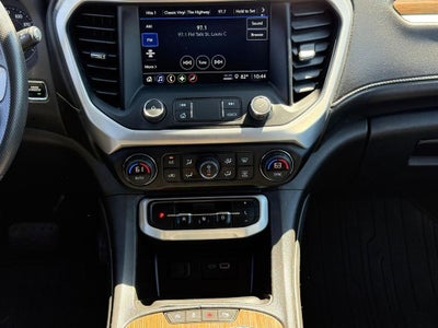 2022 GMC Acadia SLE