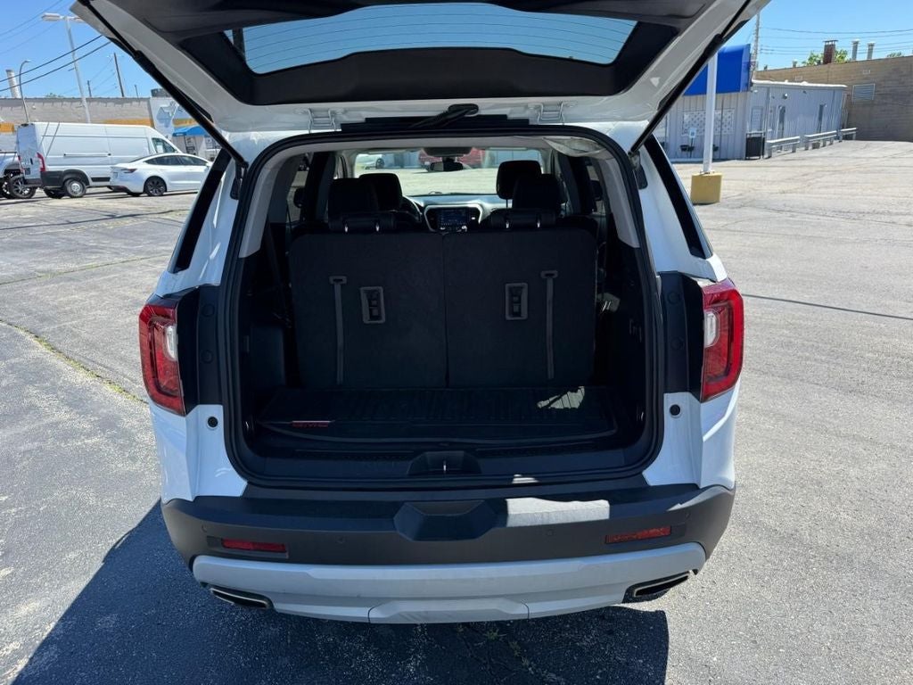 2022 GMC Acadia SLE