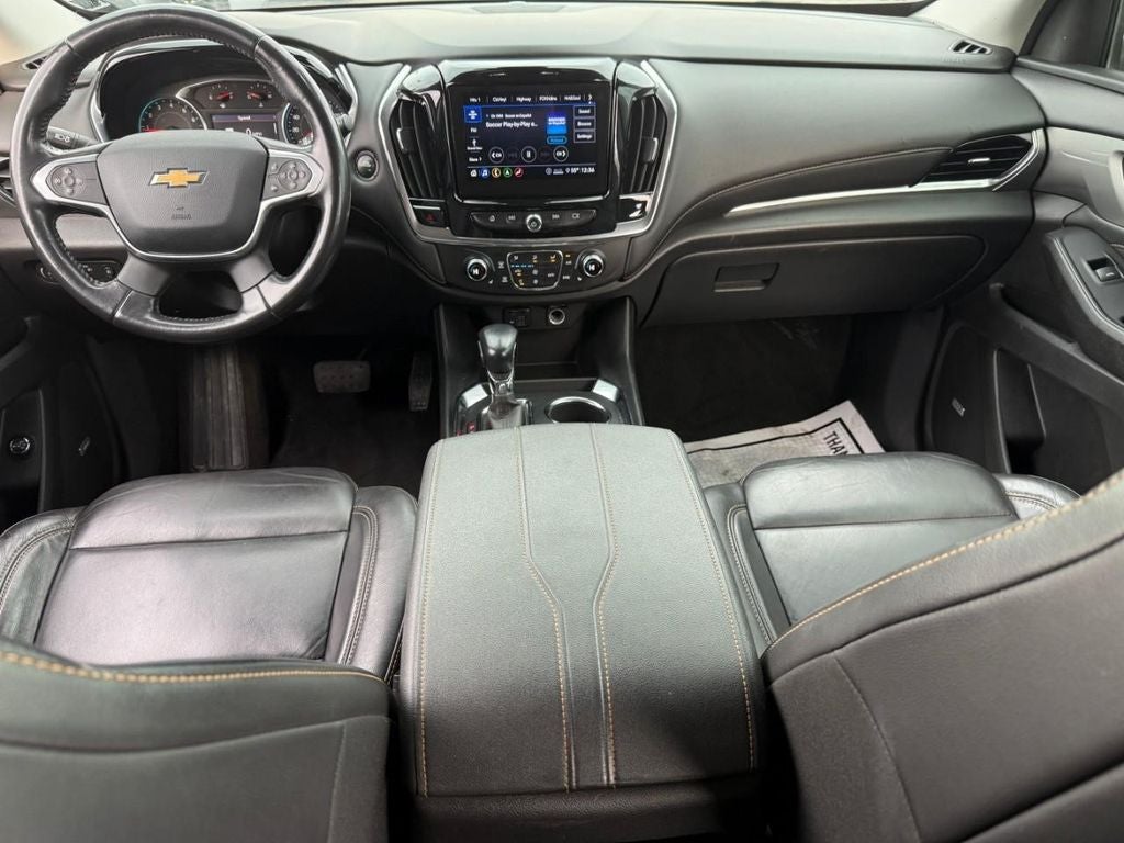 2021 Chevrolet Traverse LT Leather