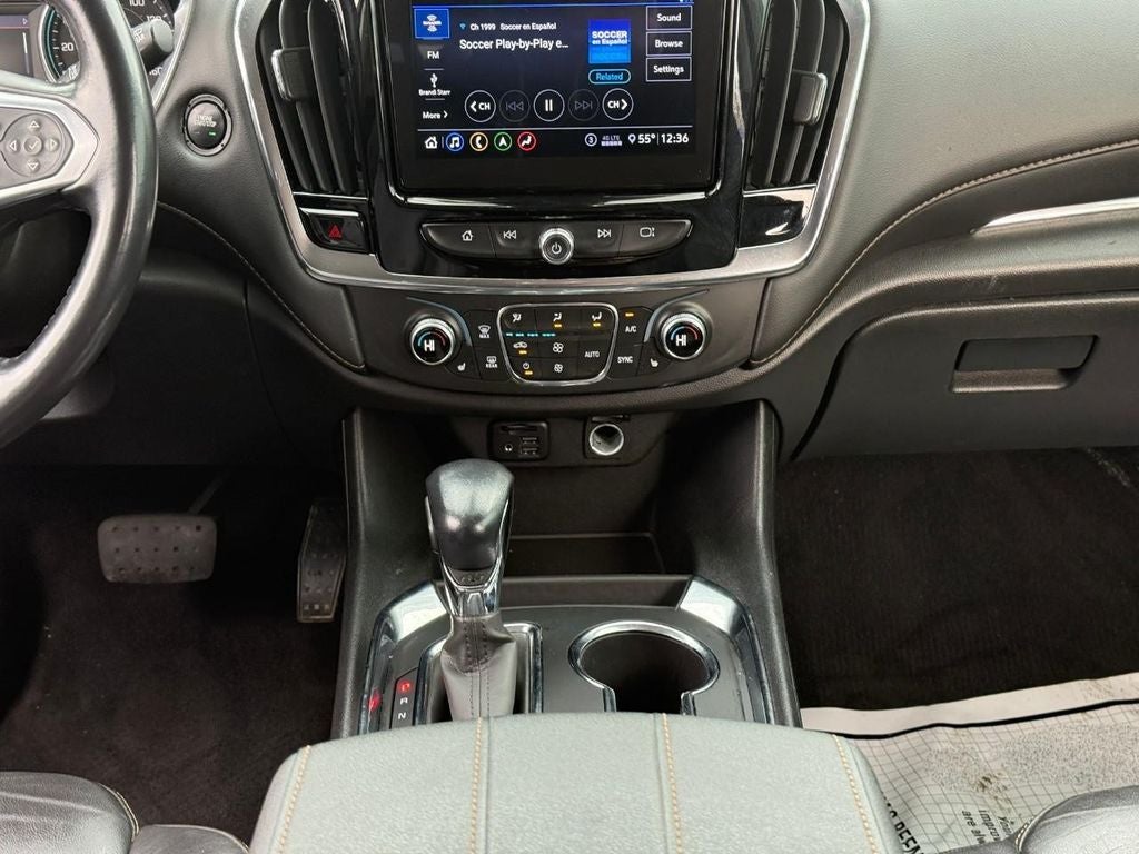 2021 Chevrolet Traverse LT Leather