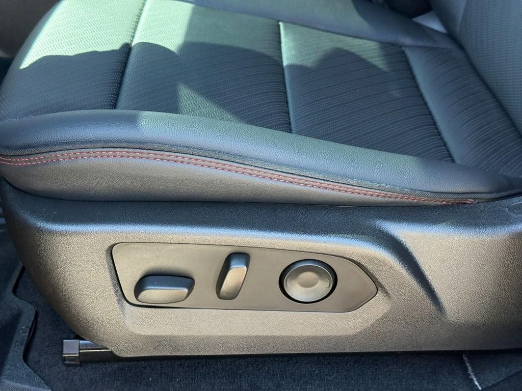 2024 GMC Canyon 4WD AT4X