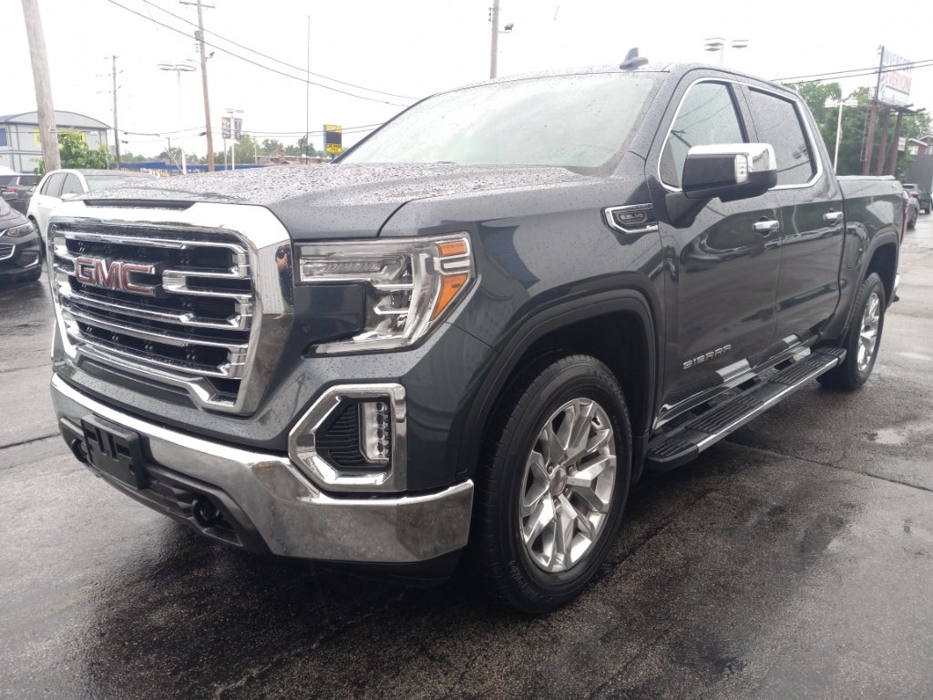 2020 GMC Sierra 4WD Crew Cab Short Box SLT's photo