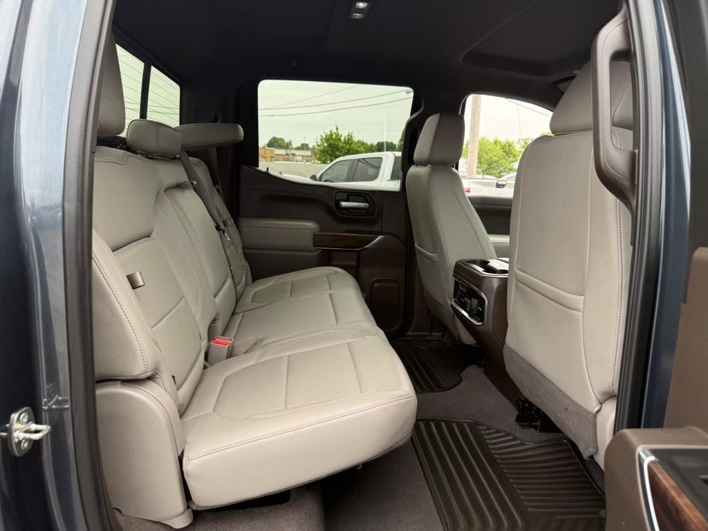 2020 GMC Sierra SLT