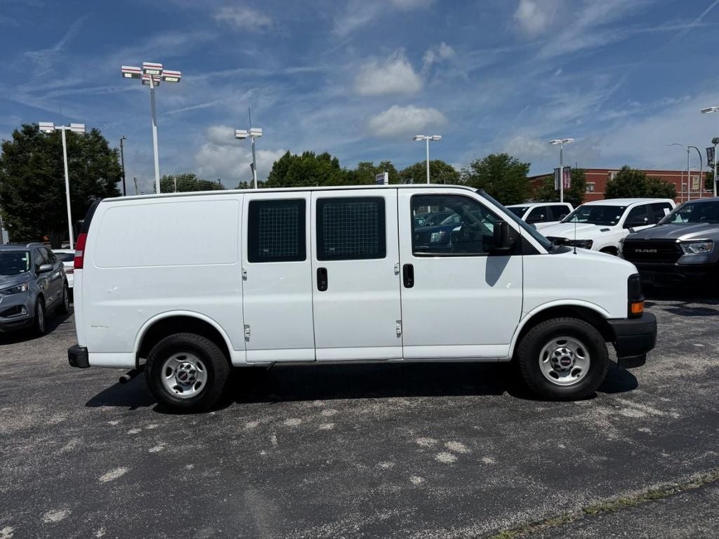 2017 GMC Savana Work Van