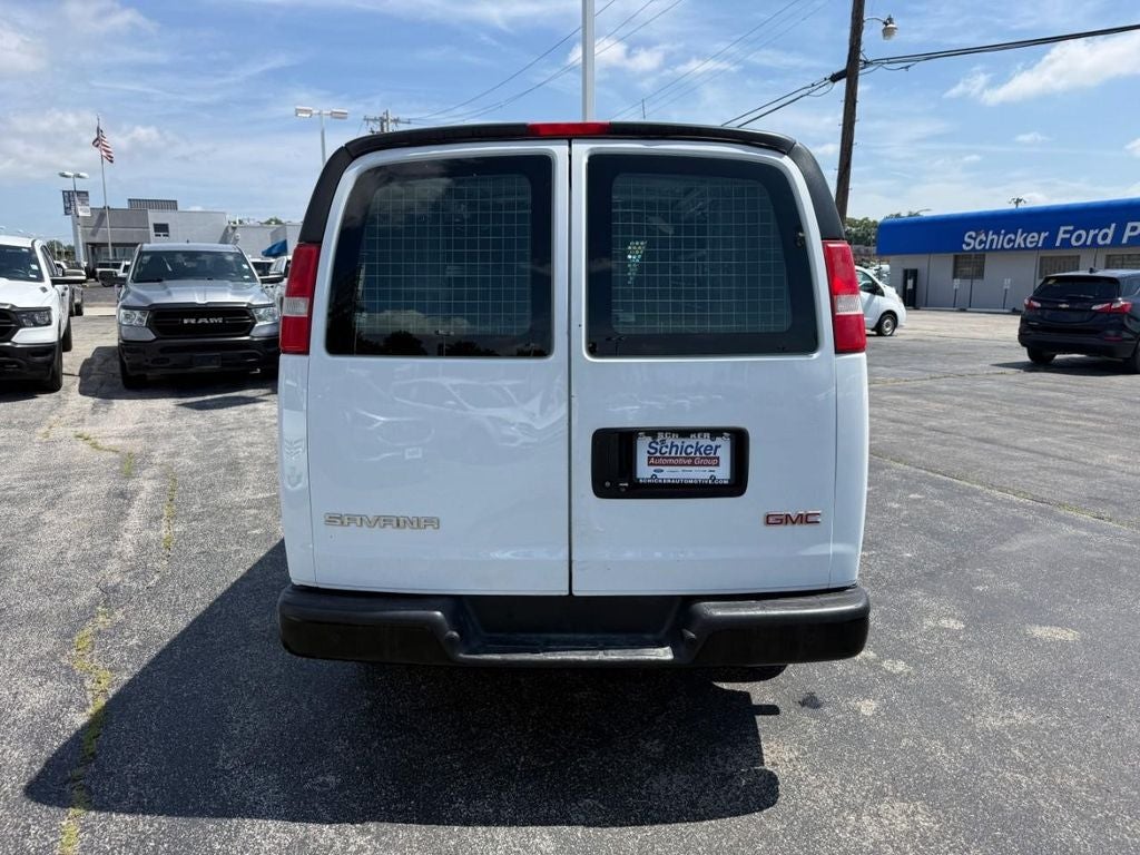 2017 GMC Savana Work Van