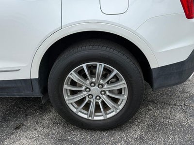 2017 Cadillac XT5 Luxury FWD