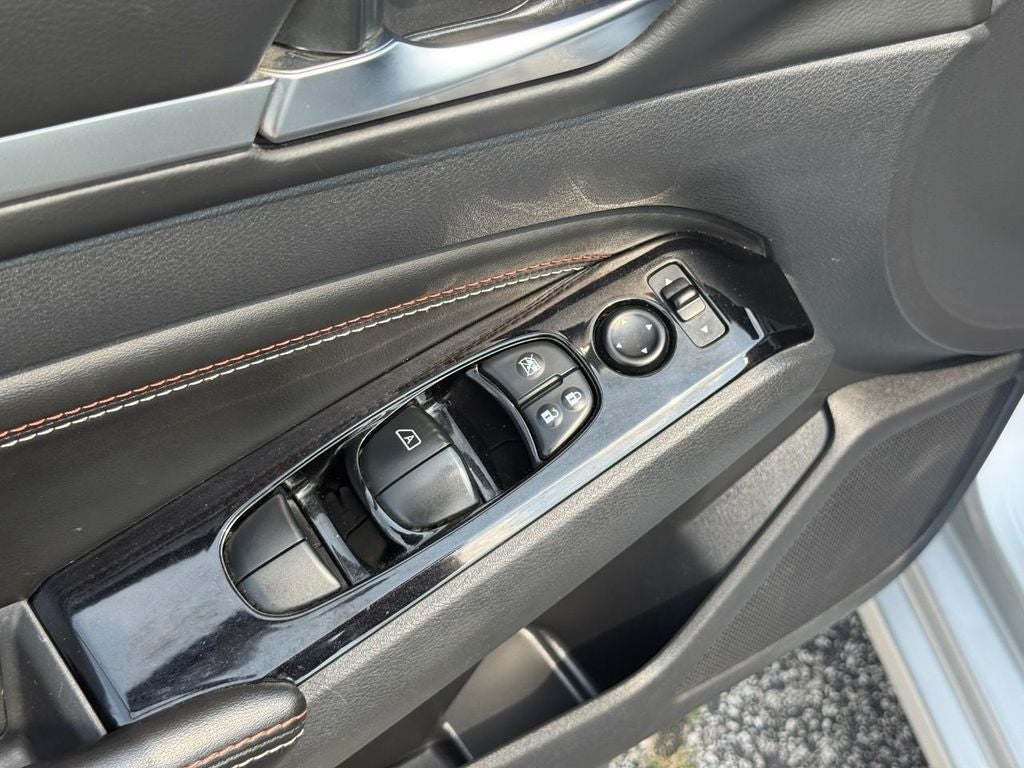 2023 Nissan Altima 2.0 SR
