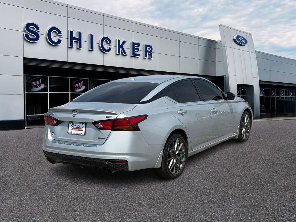 2023 Nissan Altima 2.0 SR