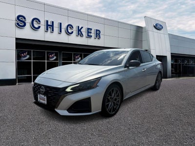 2023 Nissan Altima 2.0 SR