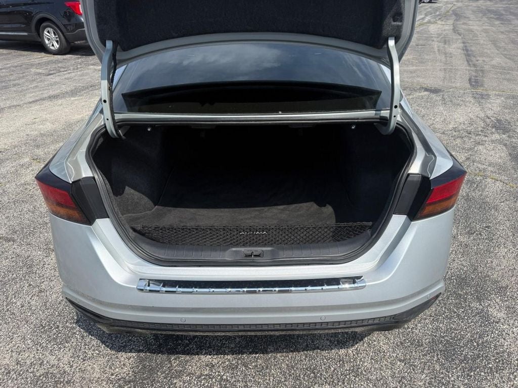 2023 Nissan Altima 2.0 SR