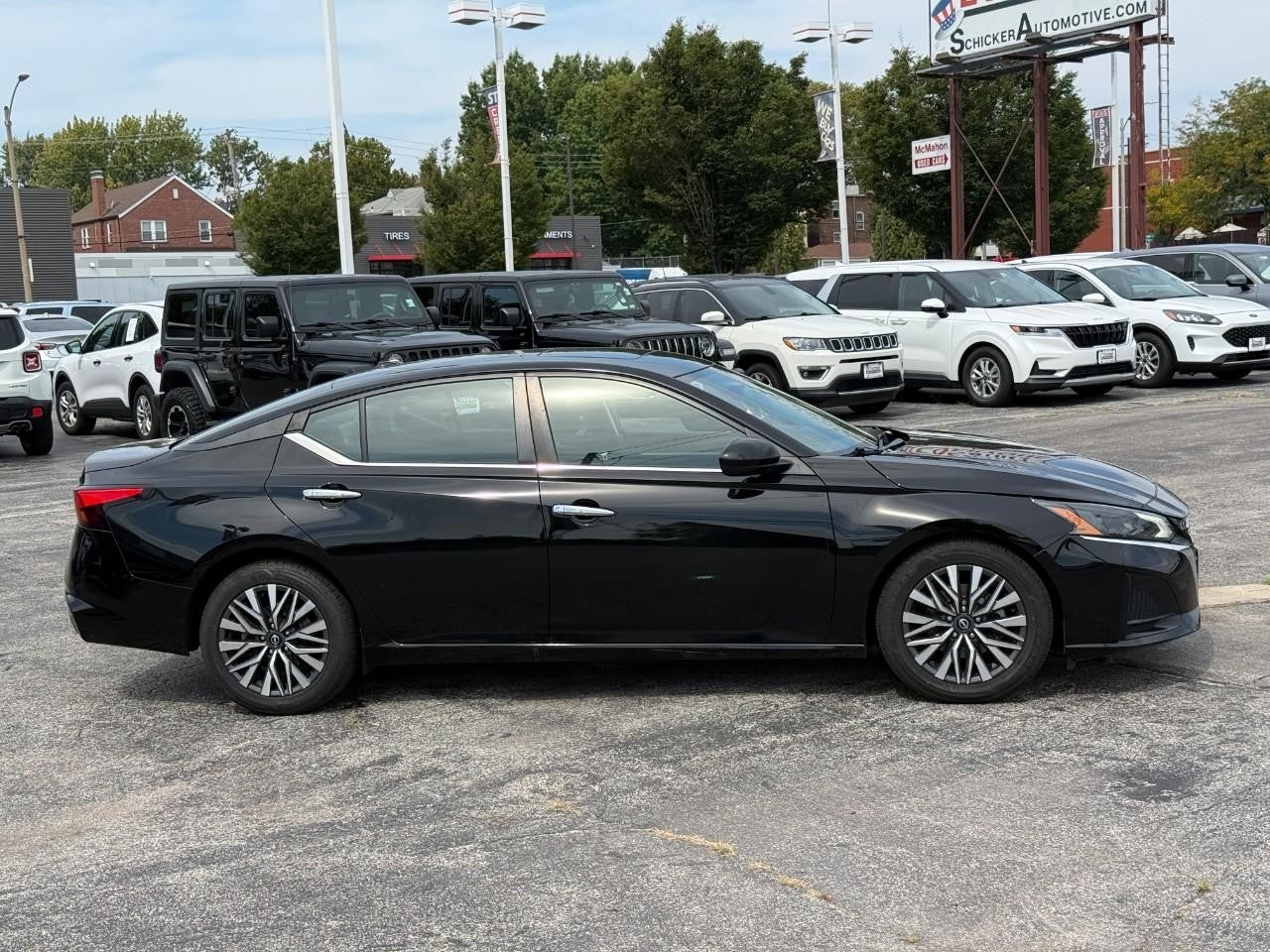 2023 Nissan Altima 2.5 SV