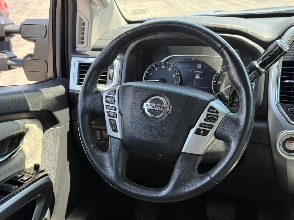 2021 Nissan Titan SV