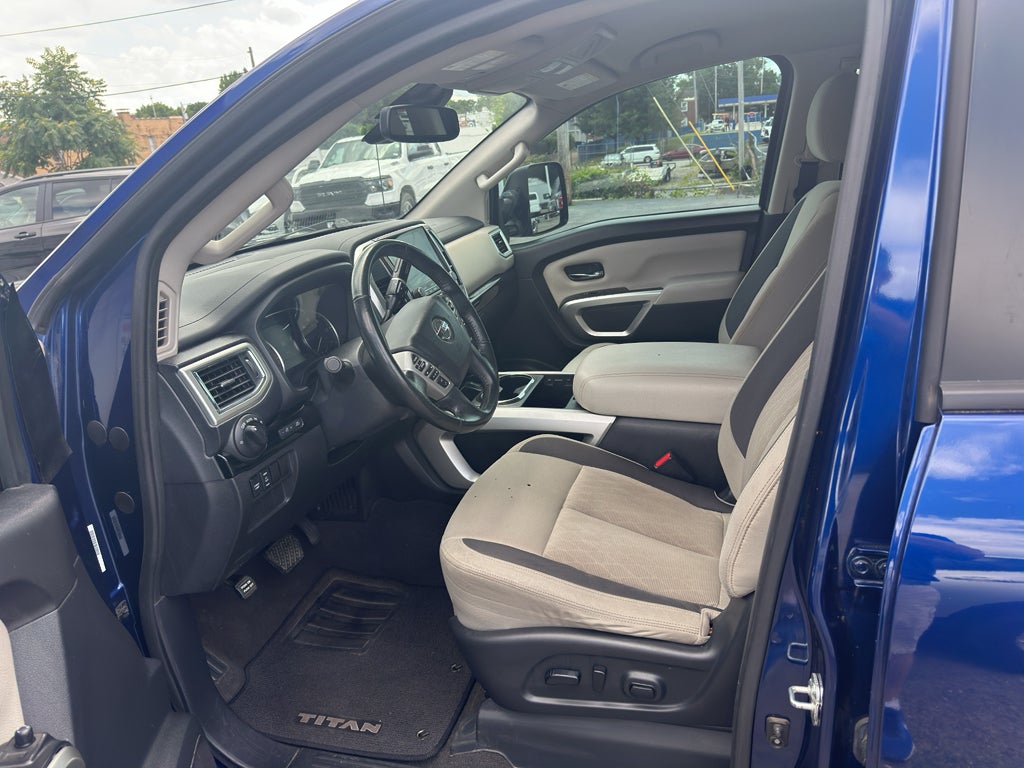2021 Nissan Titan SV