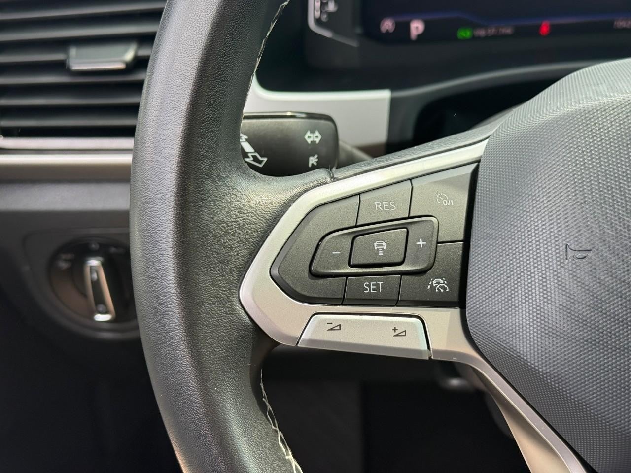 2023 Volkswagen Atlas 3.6L V6 SEL
