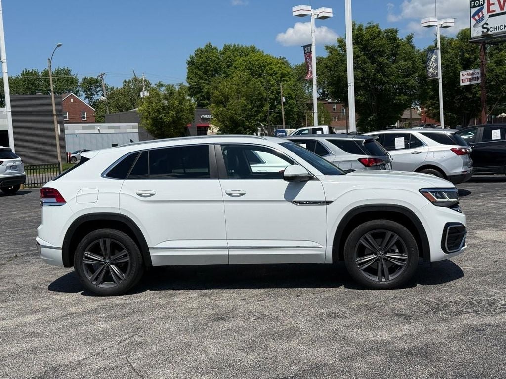 2022 Volkswagen Atlas Cross Sport 3.6L V6 SEL R-Line