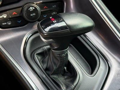 2017 Dodge Challenger SXT Plus