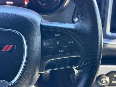 2017 Dodge Challenger SXT Plus