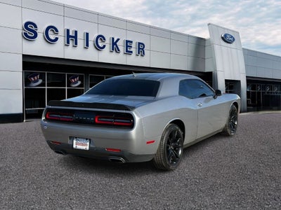 2017 Dodge Challenger SXT Plus
