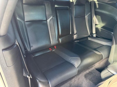 2017 Dodge Challenger SXT Plus