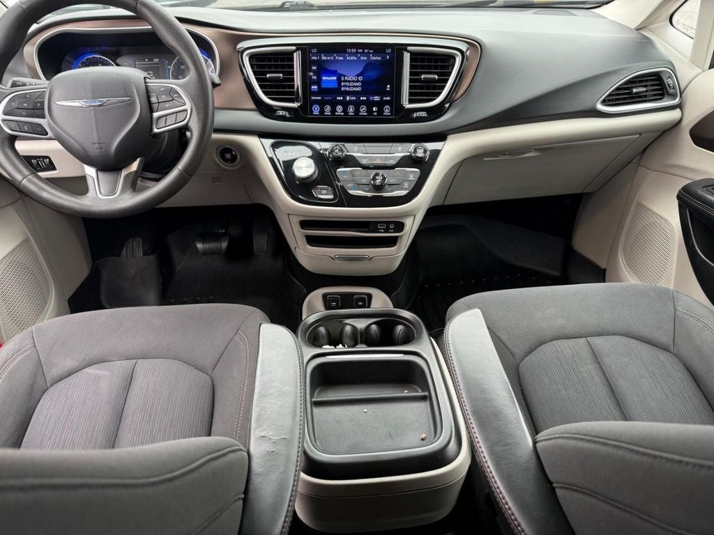 2017 Chrysler Pacifica Touring Plus
