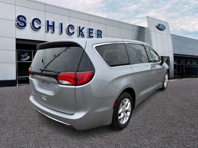 2017 Chrysler Pacifica Touring Plus
