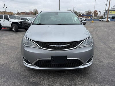 2017 Chrysler Pacifica Touring Plus