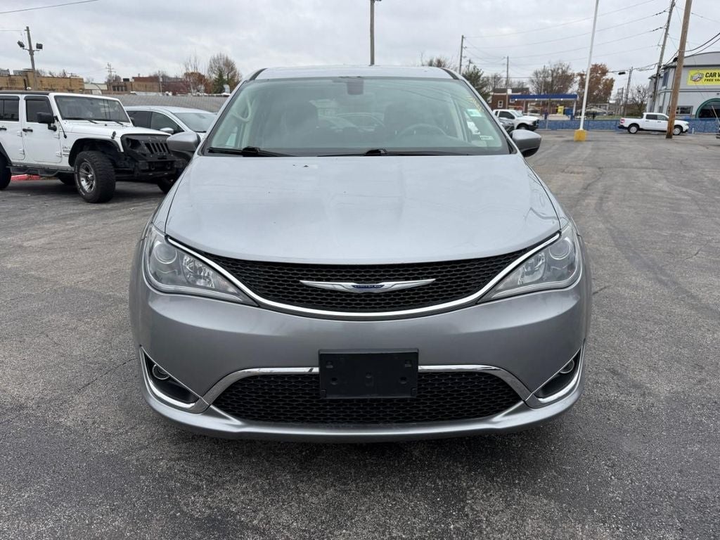 2017 Chrysler Pacifica Touring Plus