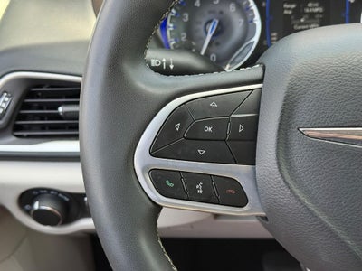 2022 Chrysler Voyager LX