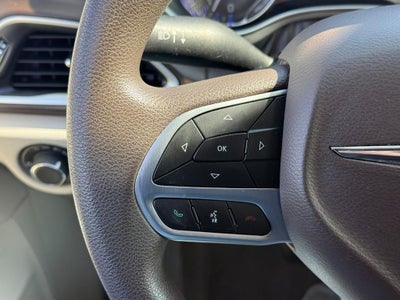 2020 Chrysler Voyager LX