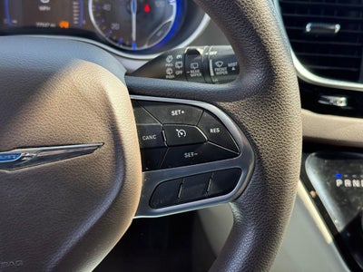 2020 Chrysler Voyager LX