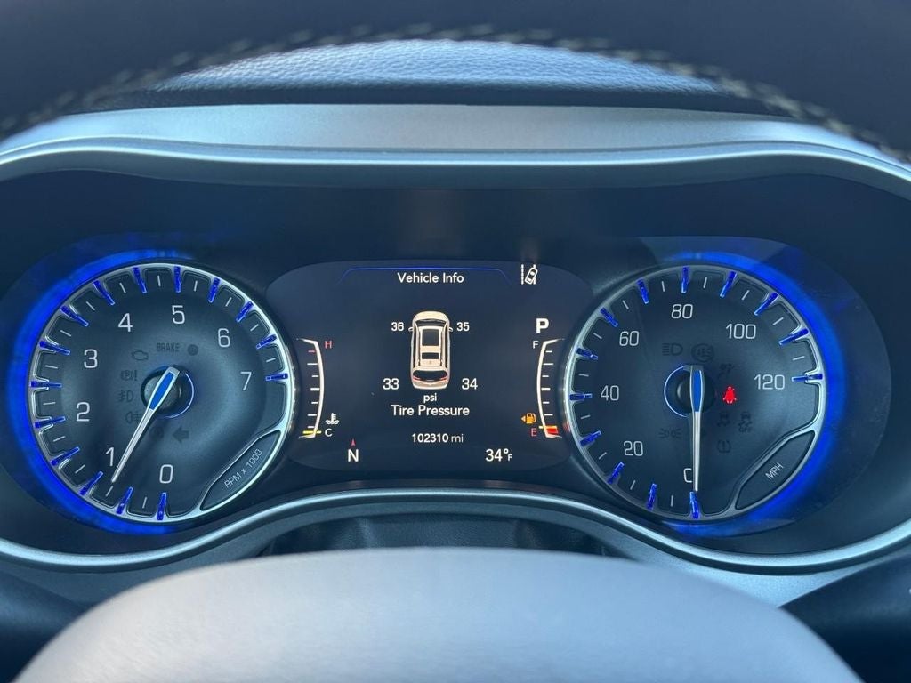 2023 Chrysler Pacifica Touring