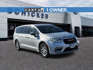 2023 Chrysler Pacifica Touring